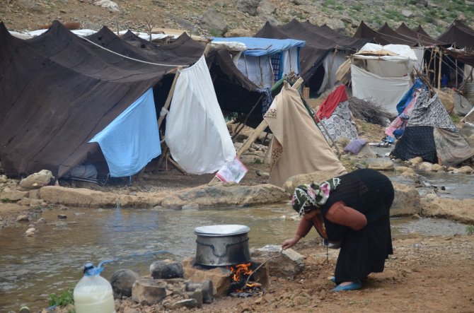 Geline çeyiz olarak veriliyordu, teknolojiye direnmeye çalışıyor