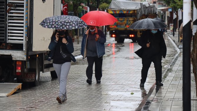 Konya'ya sağanak yağış geliyor