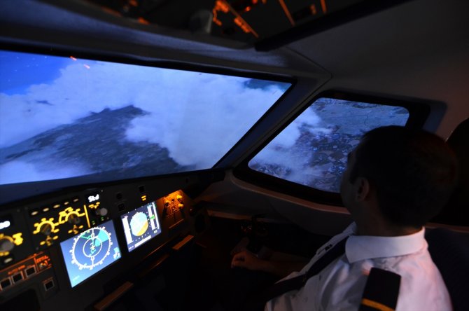 Konyalı iş insanı Airbus yolcu uçağı simülatörü üretti