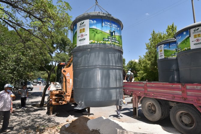 Karatay Belediyesi 150 adet yeraltı çöp konteynerinin kurulumu yaptı