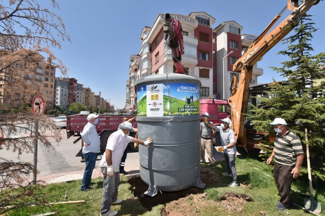 Karatay Belediyesi 150 adet yeraltı çöp konteynerinin kurulumu yaptı