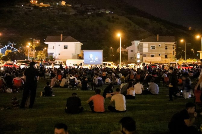 Talas’ta açık havada sinema keyfi yeniden başladı