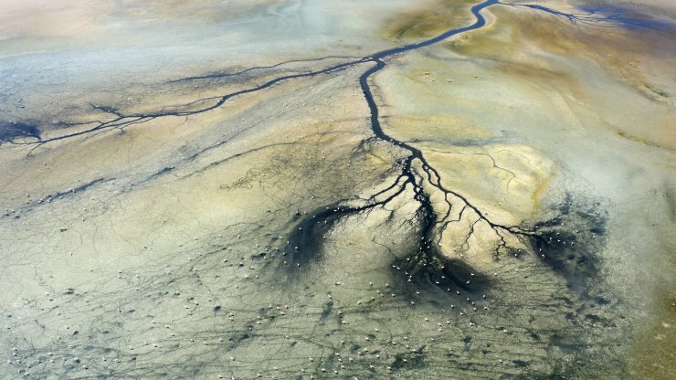 The vital veins of the dried Duden Lake appeared