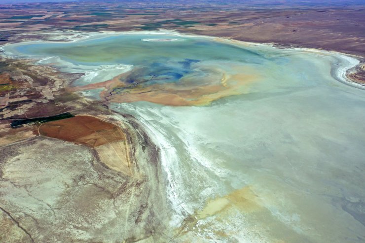 The vital veins of the dried Duden Lake appeared