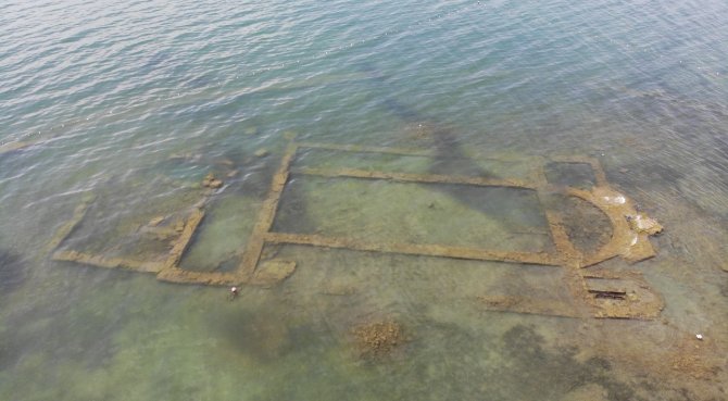 Tarihin önemli buluşları arasında gösterilen İznik Bazilikası sulara gömüldü