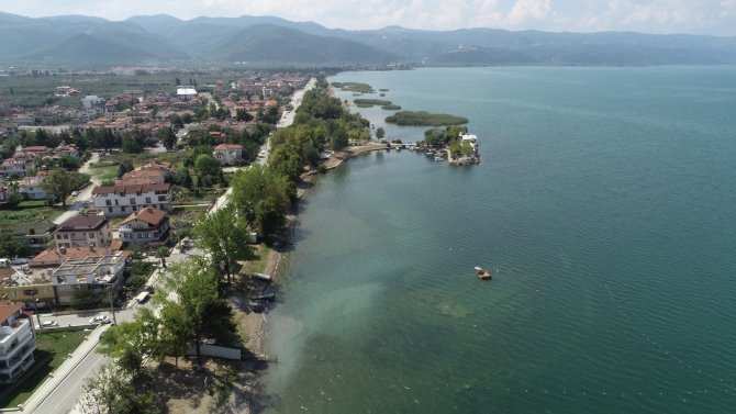 Tarihin önemli buluşları arasında gösterilen İznik Bazilikası sulara gömüldü