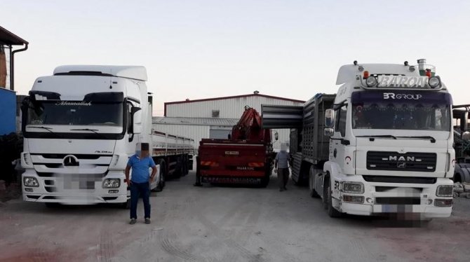 Boruları Ankara’ya götürmeyip Konya’da satmak isterken yakalandılar