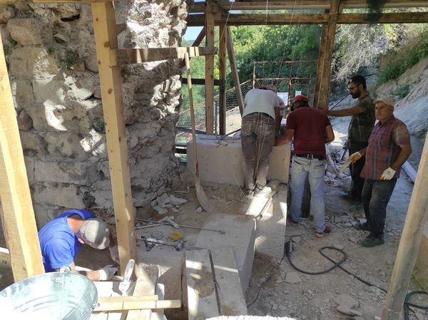 Kütahya Kalesi’nde restorasyon çalışmaları devam ediyor