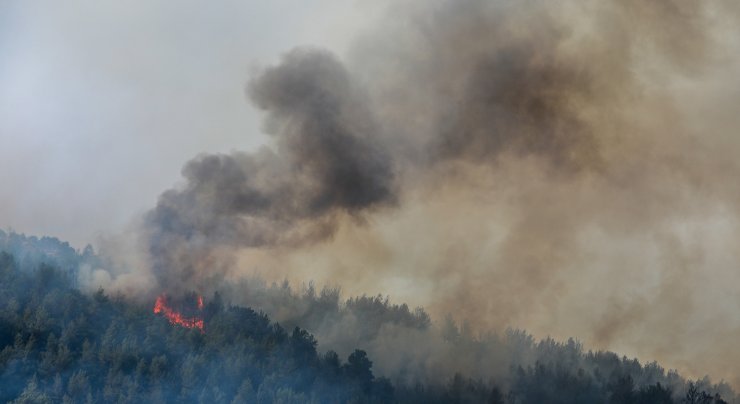 Manavgat'taki büyük yangın 6'ncı gününde