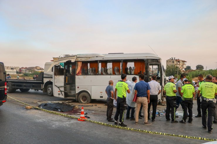 Tur midibüsü kazasında ölen turistlerin kimlikleri belirlendi