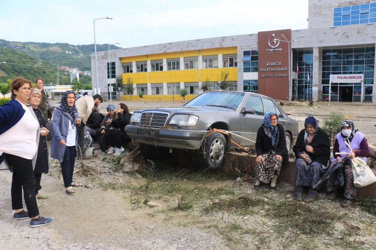 Selin hasarı gün ağarınca ortaya çıktı