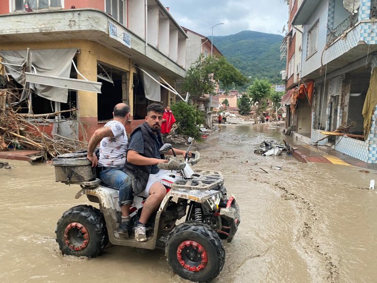 Sel felaketinde can kaybı 25'e yükseldi