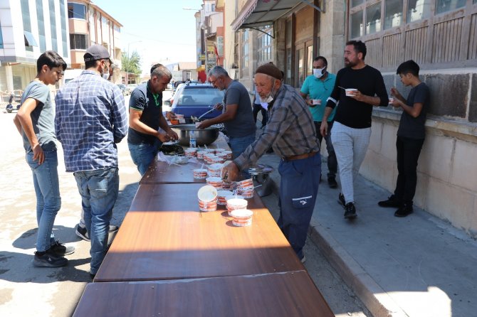 Aşure günü yapılan etkinlikle kutlandı