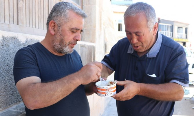 Aşure günü yapılan etkinlikle kutlandı