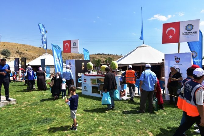 Ahlat’taki Malazgirt kutlamaları coşkuyla devam ediyor