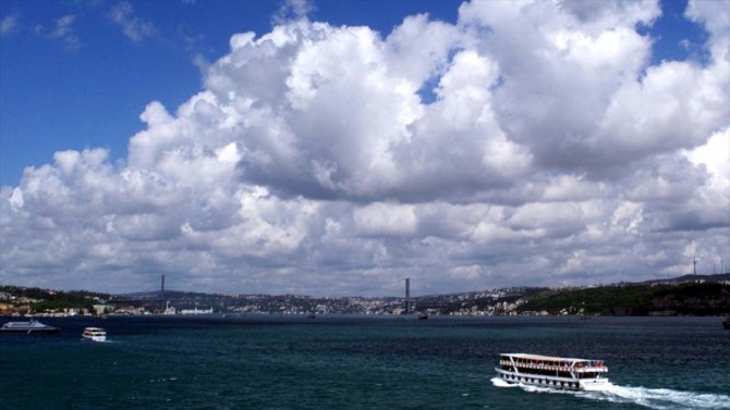 Marmara Bölgesi'nde parçalı ve az bulutlu hava bekleniyor