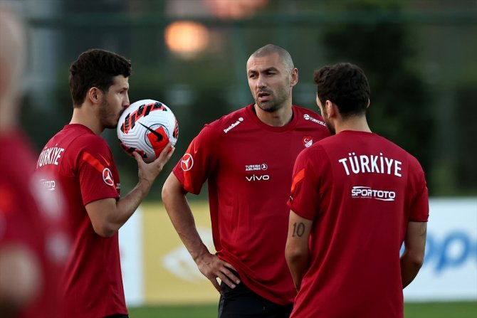 A Milli Futbol Takımı, Karadağ maçına hazır