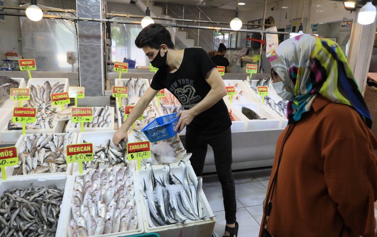 Av yasağı sonrası balık fiyatlarının yüzde 50 düşmesi bekleniyor