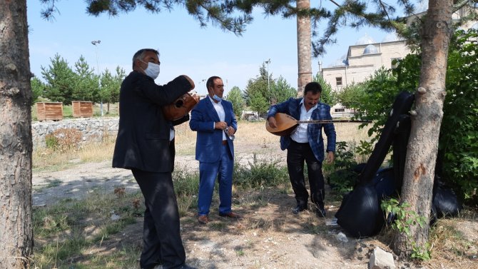 Kars Vadisi’nde aşıklara yoğun ilgi