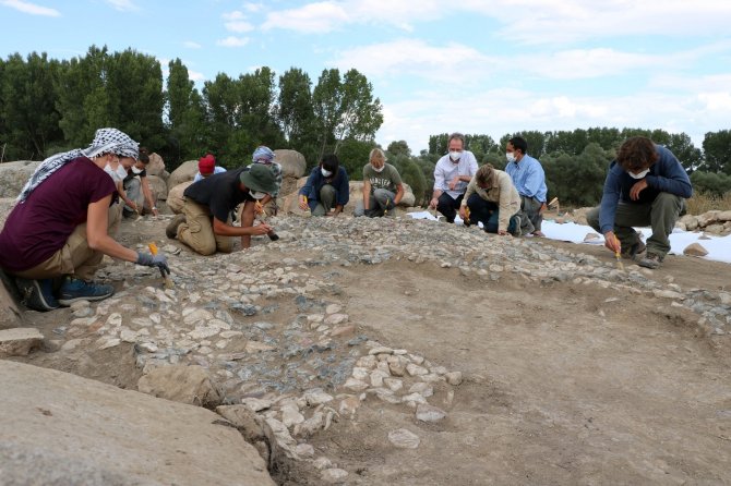 Dünyanın bilinen en eski mozaiği Yozgat’ta bulundu