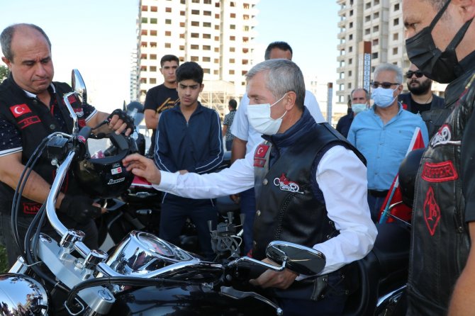 Gaziler için motosikletli şehir turu