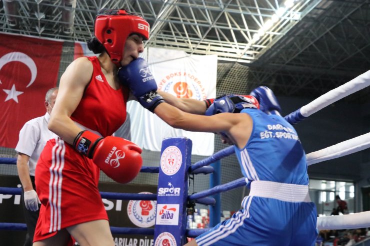 Türkiye Boks Şampiyonası Zonguldak'ta başladı