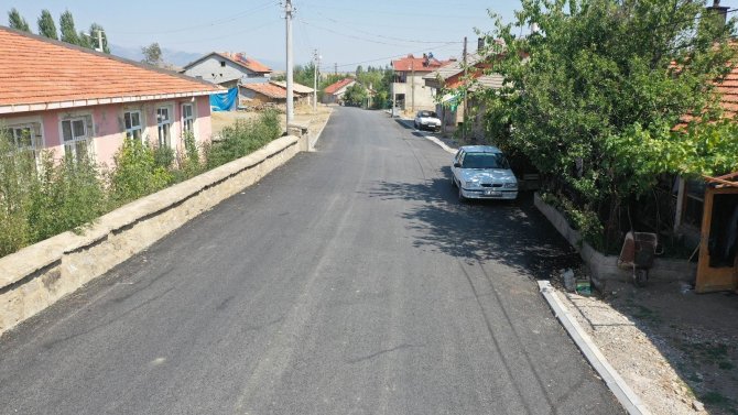 Seydişehir’in mahalle yollarına büyükşehir standardı