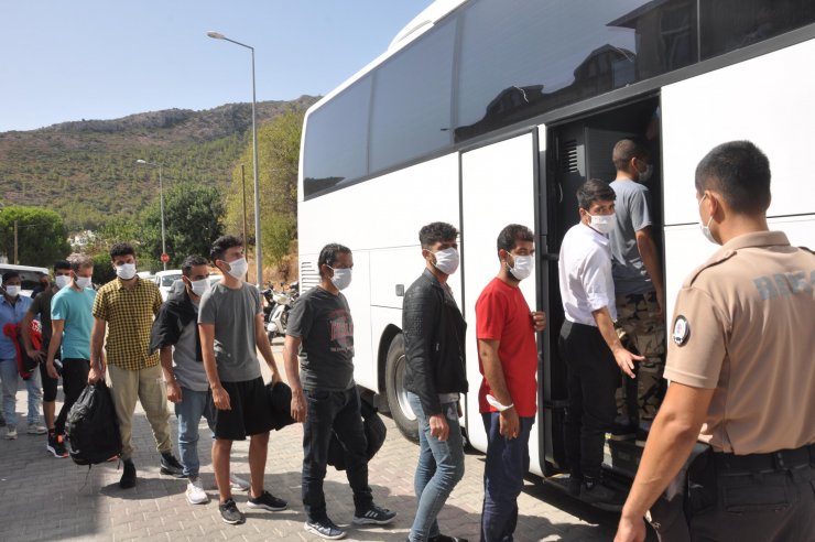 48 kaçak göçmen yakalandı