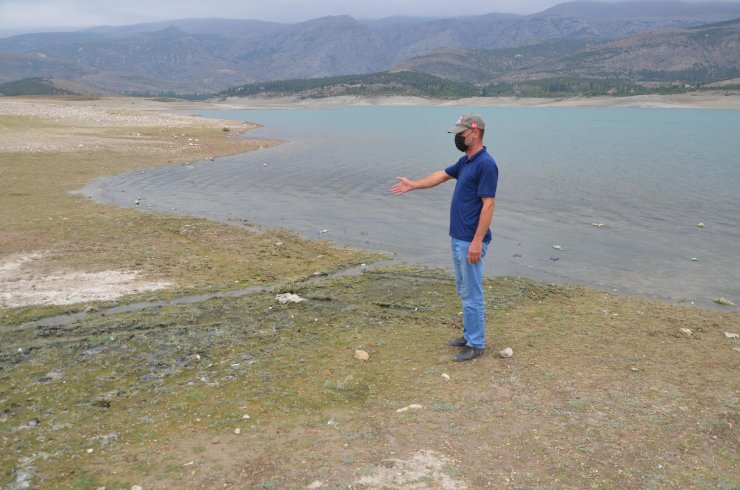 Kanalizasyon suları, baraj göletine akıyor