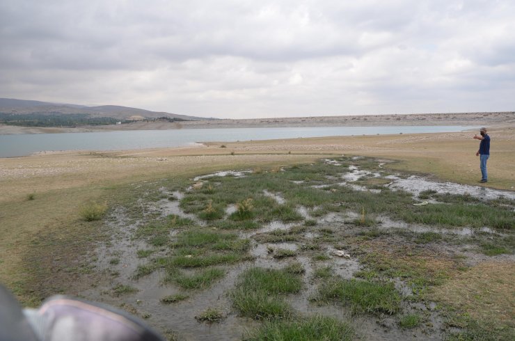 Kanalizasyon suları, baraj göletine akıyor