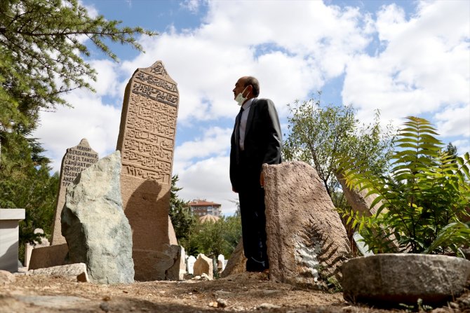 Türk mezar taşları, kentleşme kültürünün aşamalarını yansıtıyor