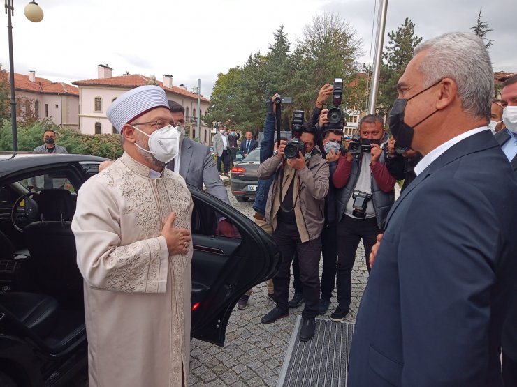 Diyanet İşleri Başkanı Erbaş, Kastamonu'da Mevlid Kandili programına katıldı