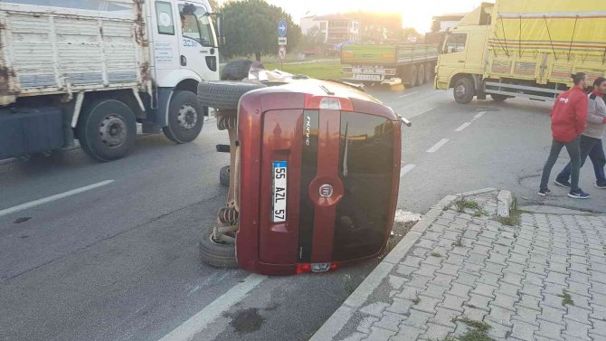 Samsun’da kavşakta feci kaza: 1’i ağır 3 yaralı
