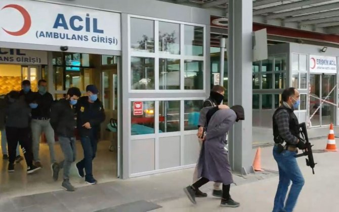 Afyonkarahisar polisinden nefes kesen DEAŞ operasyonu