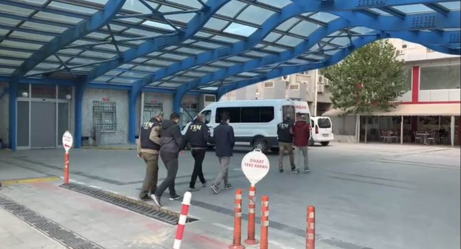 Konya'da FETÖ’nün askeri mahrem yapılanmasına operasyon! 13 gözaltı