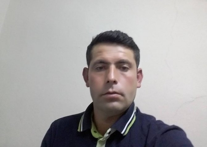 Hafriyat kamyonu devrildi: 1 ölü