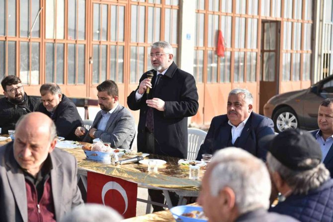 Başkan Aşgın sanayi esnafıyla kahvaltı’da bir araya geldi