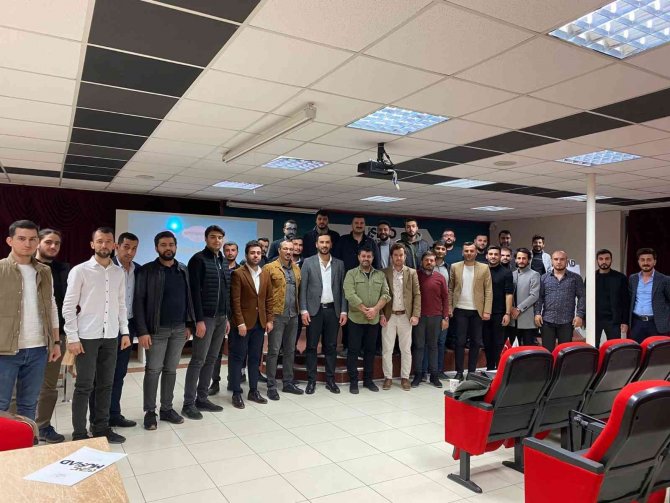 Genç MÜSİAD üyeleri, e-ticaret programında buluştu