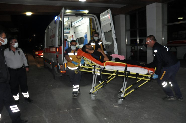 Sosyal medyada tartıştığı kuzenini vuran şüpheli ile yanındaki 2 arkadaşı tutuklandı