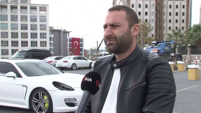 Beykoz’da hırsızlar lüks otomobillerin farlarına dadandı