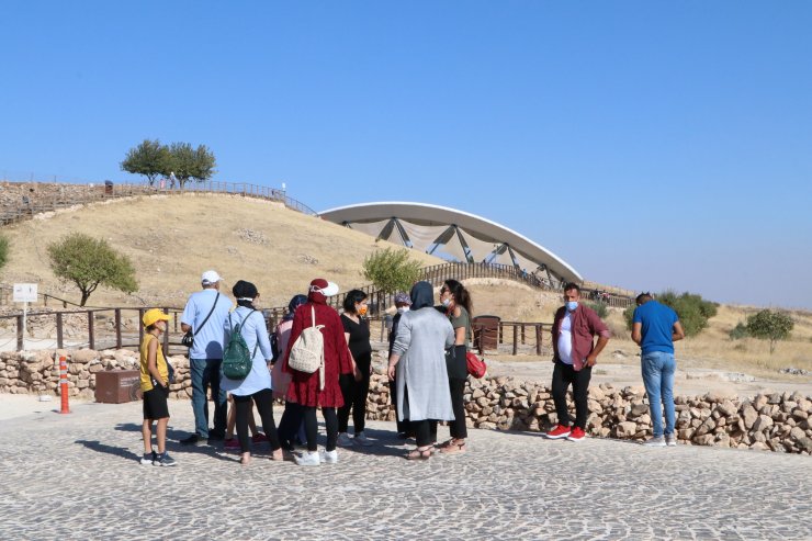 Göbeklitepe’ye ziyaretçi akını