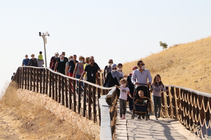 Göbeklitepe’ye ziyaretçi akını