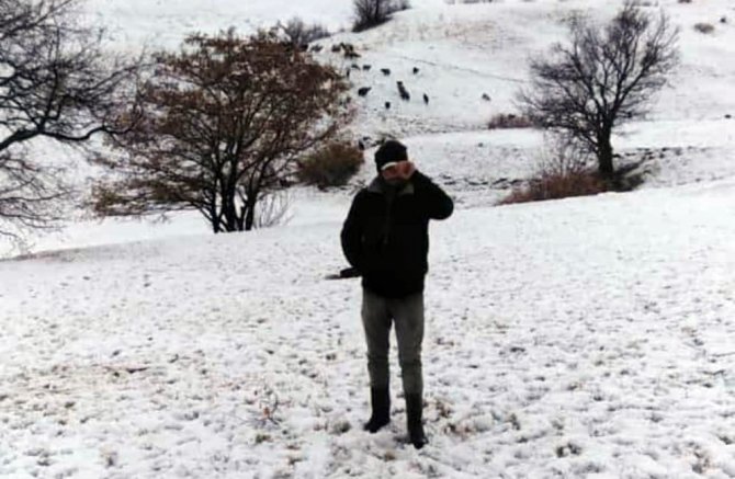 Yüksekova’da kar 5 santimi buldu