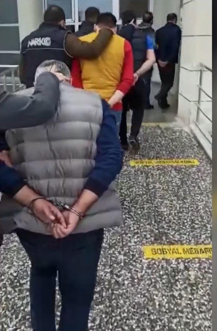 Konya’da uyuşturucu operasyonuna 4 tutuklama