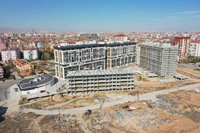 Başkan Kavuş, kooperatiflerin inşaat süreçlerini takip ediyor
