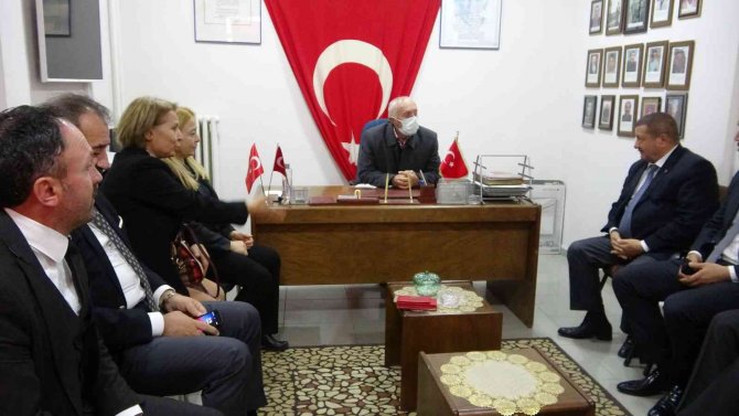 MHP’li Kara’dan Türkkan’a tepki: ’’Yapılan küfrü hazmetmemiz imkansız bir şey’’