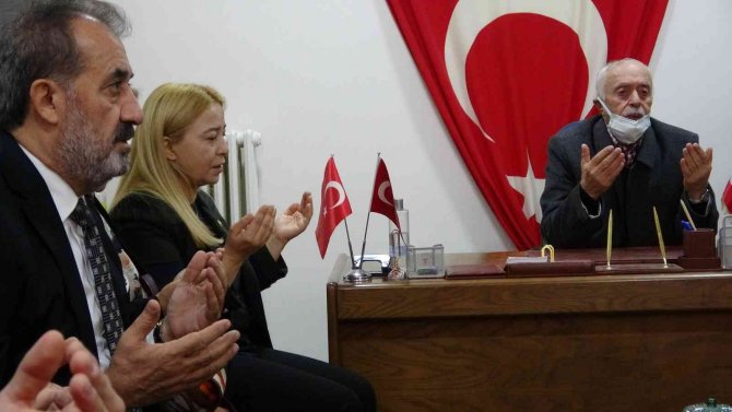 MHP’li Kara’dan Türkkan’a tepki: ’’Yapılan küfrü hazmetmemiz imkansız bir şey’’