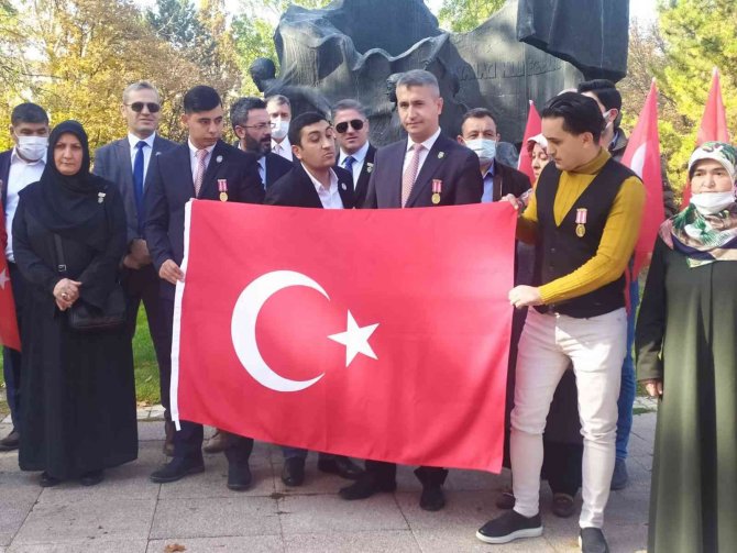 Şehit aileleri ve gazilerden İYİ Partili Türkkan’a tepki