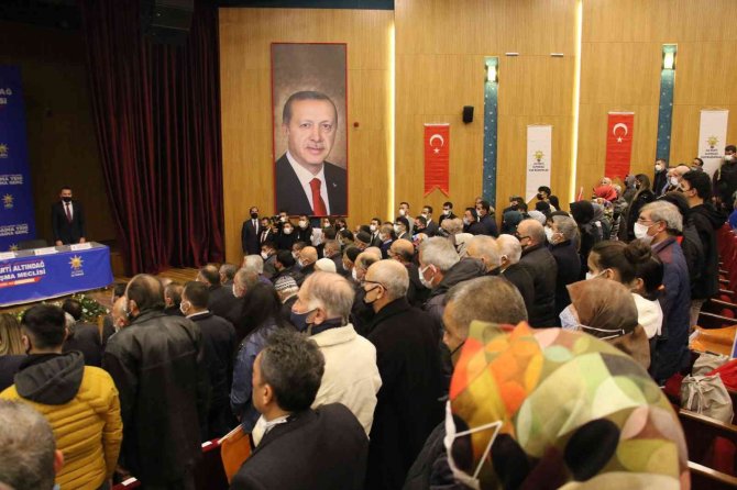 Bakan Kurum: “Türkiye bugün, eşine az rastlanır bir ekonomik saldırı operasyonuyla karşı karşıyadır”