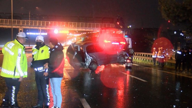 Sarıyer'de zincirleme trafik kazası : 2 yaralı 